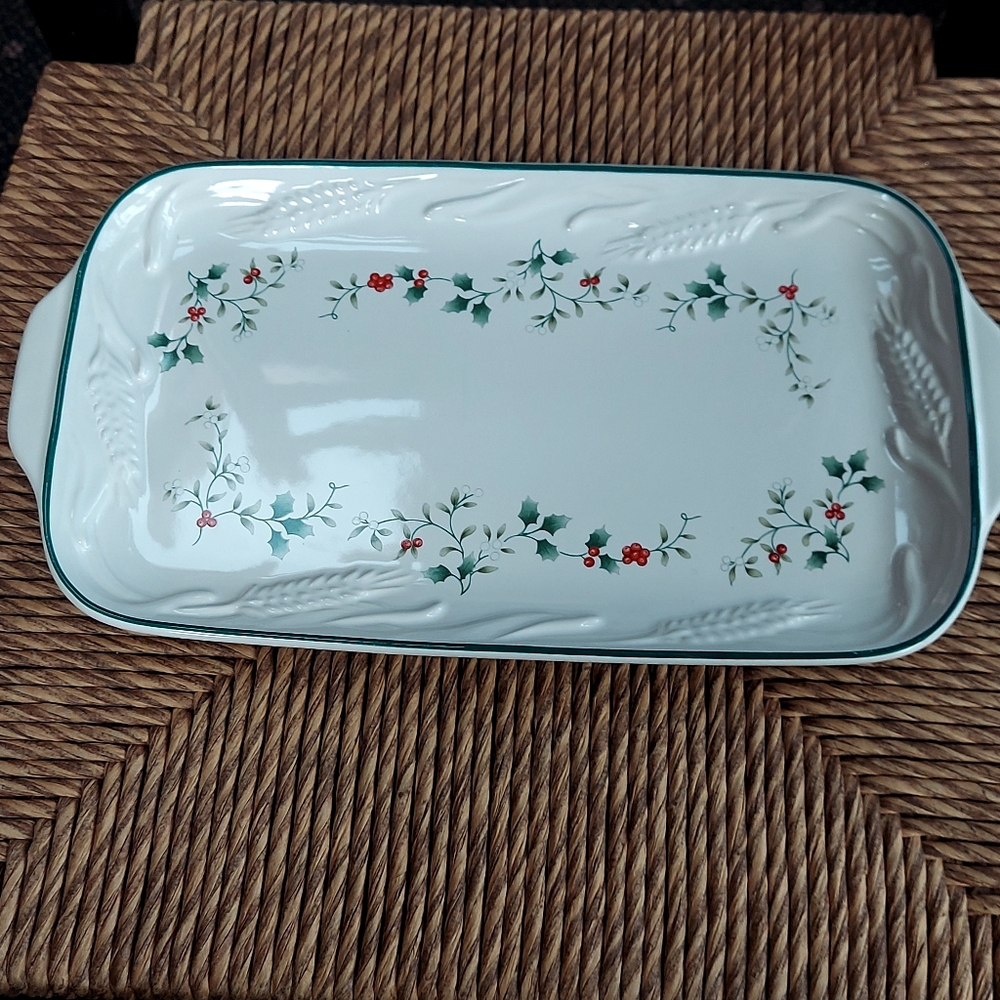 Vintage Pfaltzgraff Platter - Picture 4 of 11